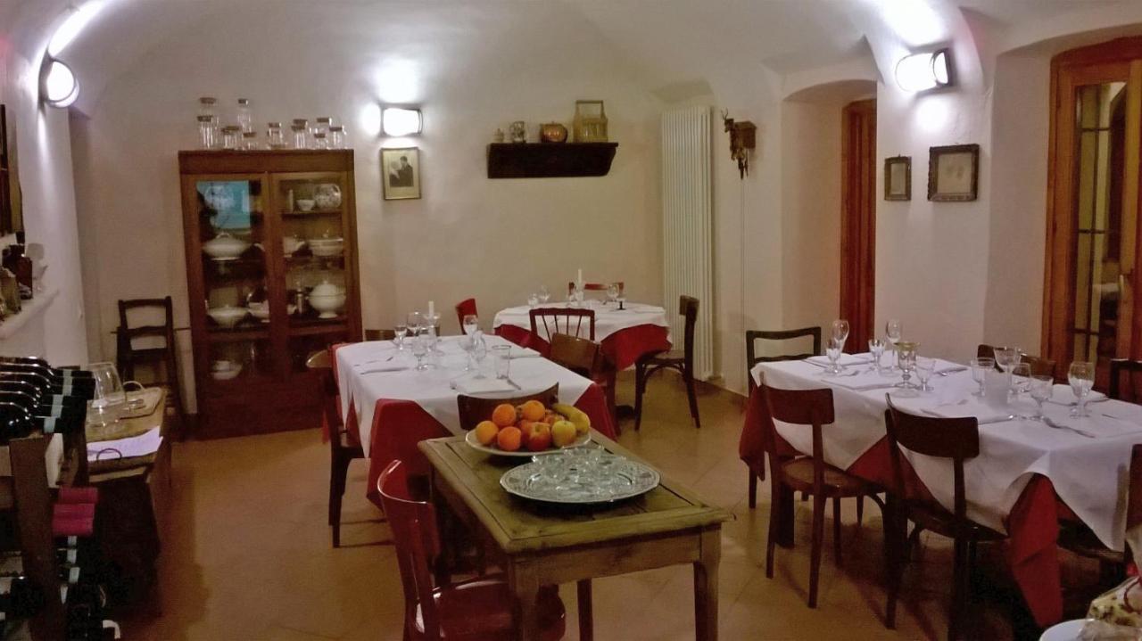 Locanda Dei Mercanti Hotell Crevacuore Exteriör bild